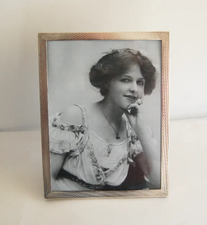 George V Silver Photograph Frame