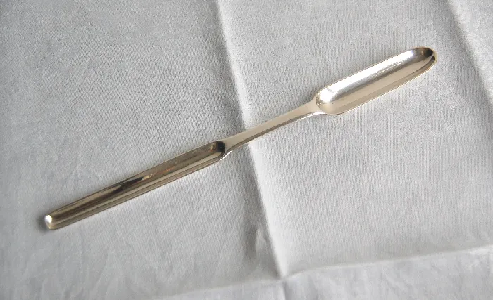 Georgian Silver Marrow Scoop